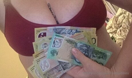 Peaches0goddess star du porno belle archive