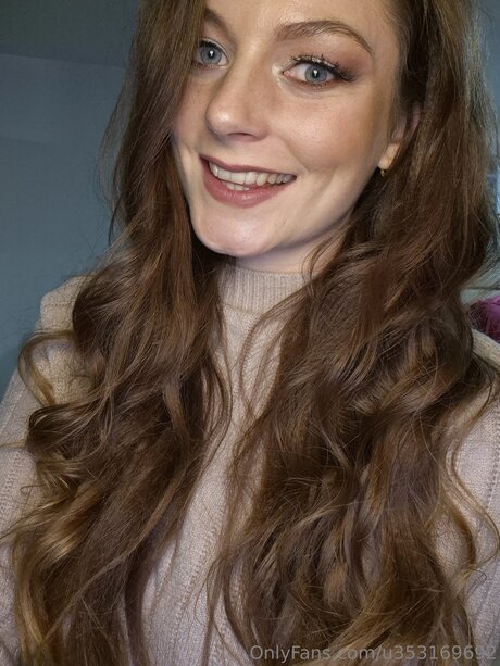 fans gothiques asiatiques uniquement nu de haute qualité image