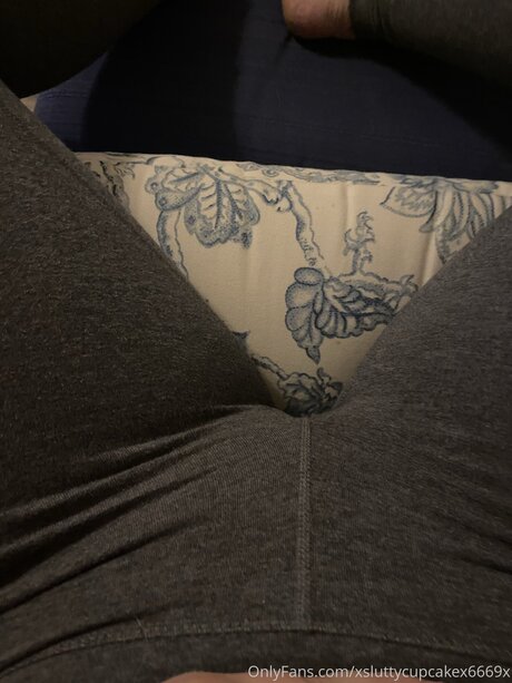 Xsluttycupcakex6669x actrice artistique image