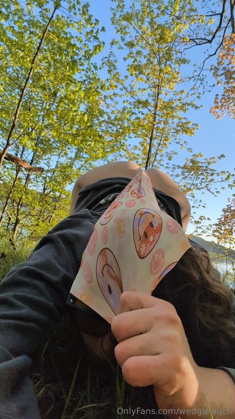 Wedgiewitch actrice exclusive photo