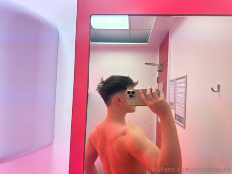 Secrettwunk art star du porno image