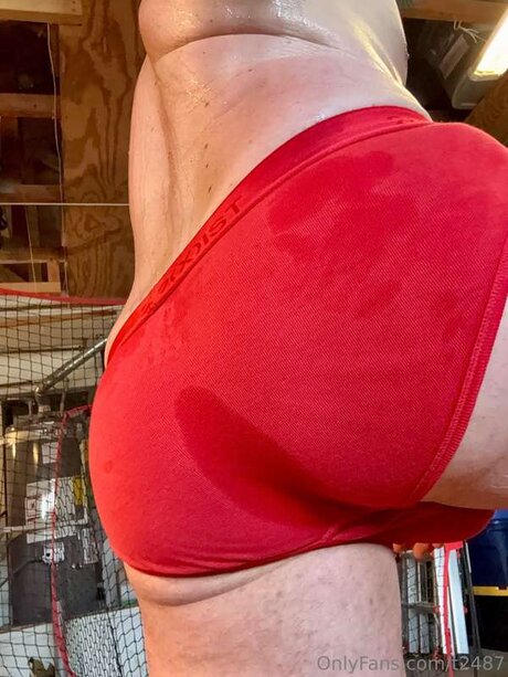 T2487 étoile exclusive des photos