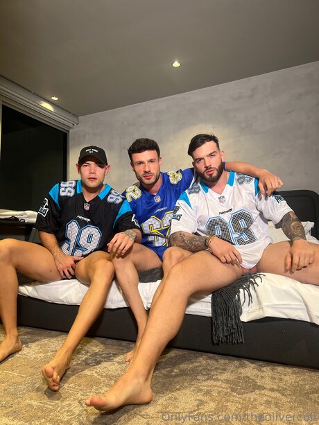 papa asiatique onlyfans parfaite haute qualité des photos