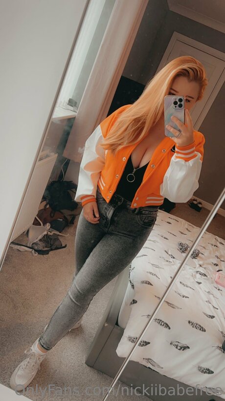 Nickiibabefree star du porno belle photos