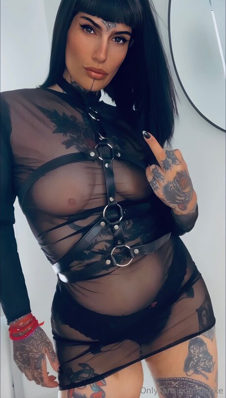 Gotikefree actrice artistique galeries