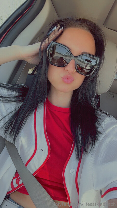 Lifesafkinbeach jolie actrice des photos