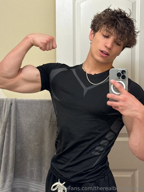 Therealbenitalian Profilfoto