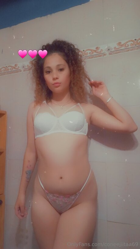 Coneejiitaa69 art modèle photo