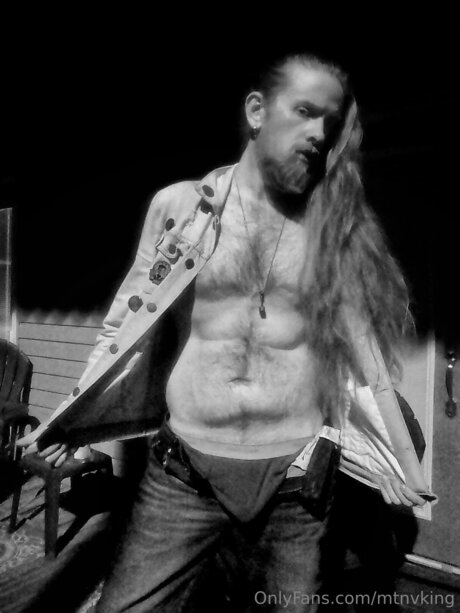 Mtnvking modèle porno images