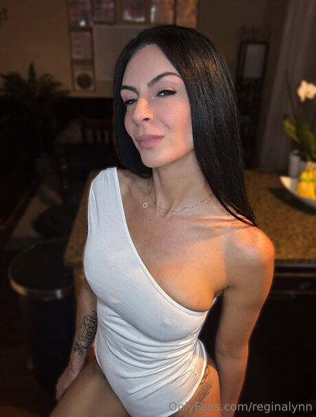 Lynnmariesfree modèle artistique collection