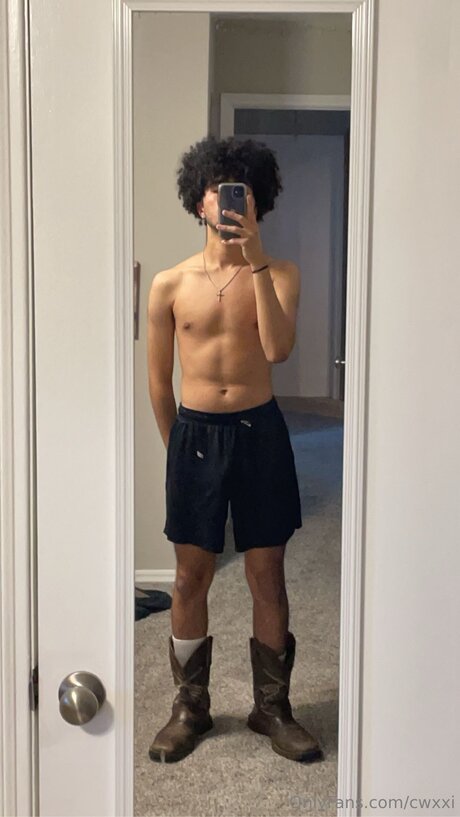 Cwxxi modèles nus images