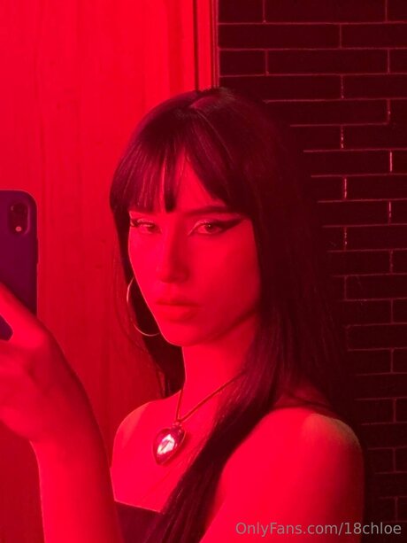 18chloe art star du porno archive