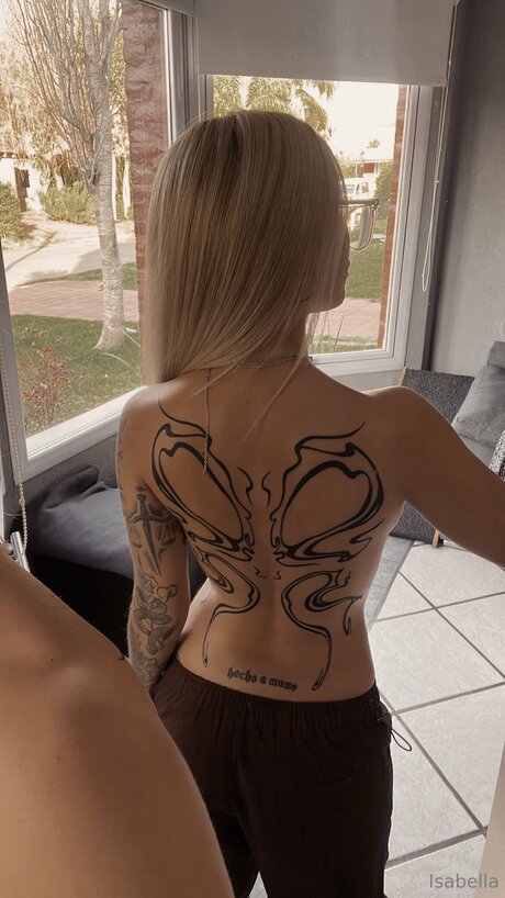 Isabellaa12 étoile parfaite galerie