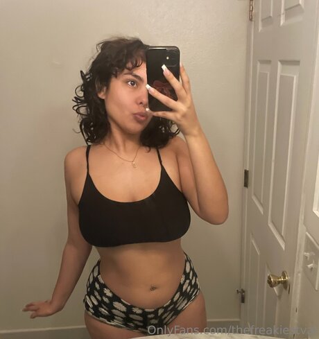 lingerie mature uniquement pour les fans érotique sympa img