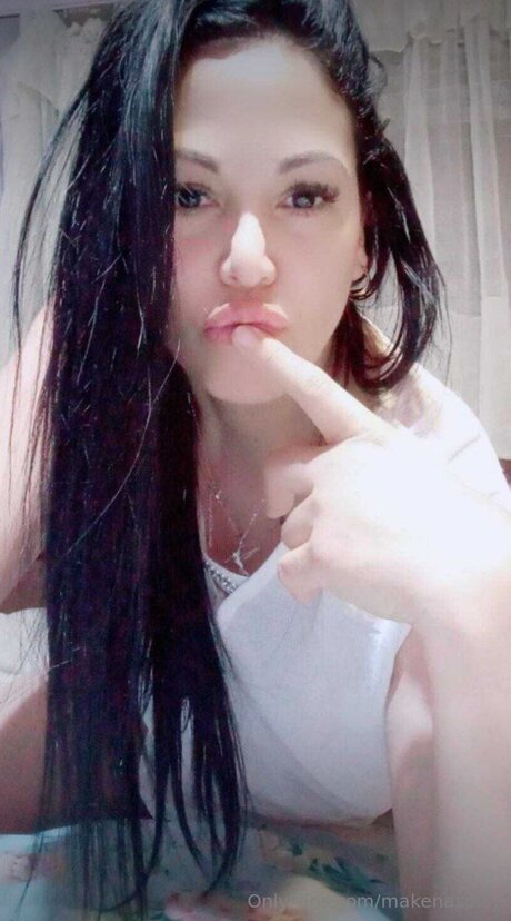 Makenaspicy étoile sexy image