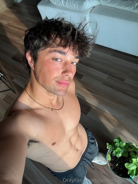 Andersonstorm star exclusive photo