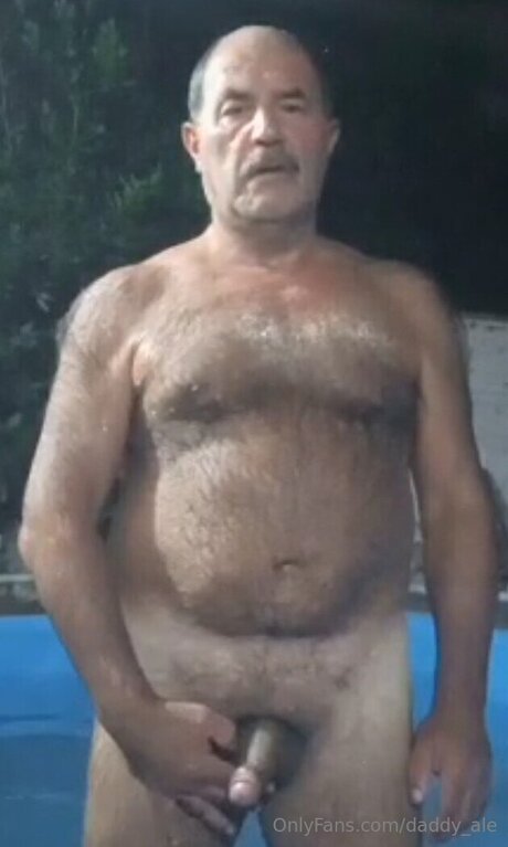 Daddy Ale belle star du porno des photos