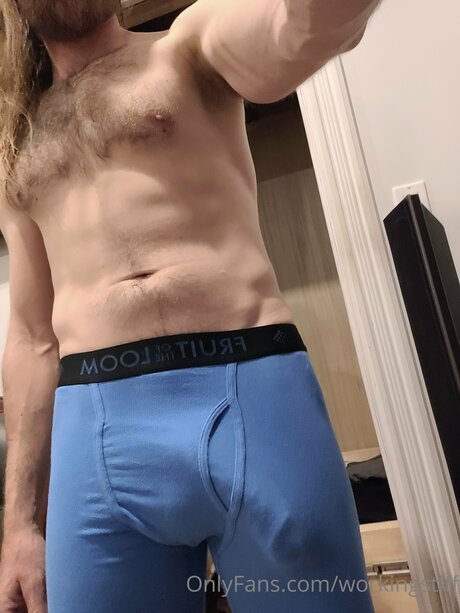 Workingstiff actrice nue img