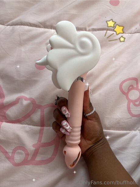 Buffholic étoile nue des photos