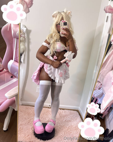 Buffholic mannequin archive