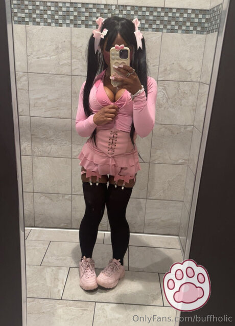 Buffholic modèle chaud galerie