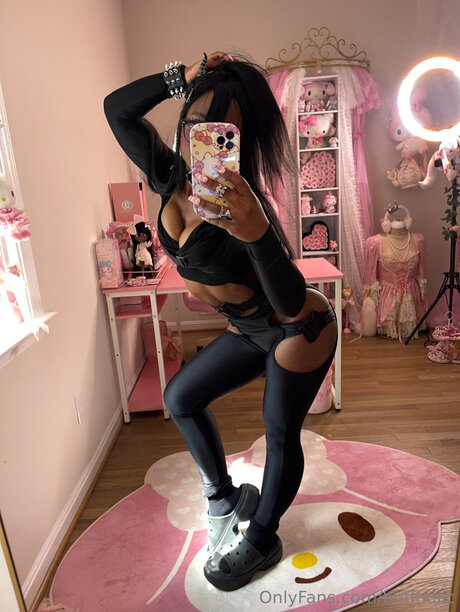 Buffholic étoile nue galerie