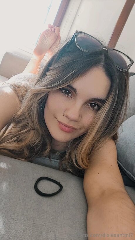 Dixiesantini7 modèle sexy galeries
