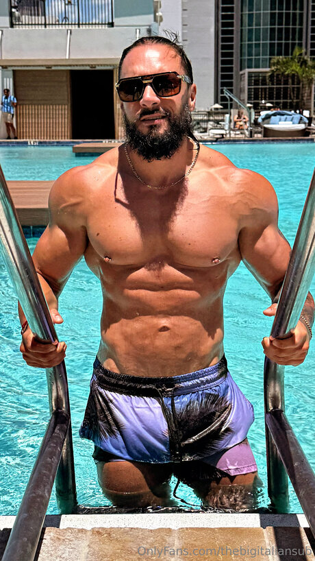 Thebigitaliansub actrice de grande qualité photos