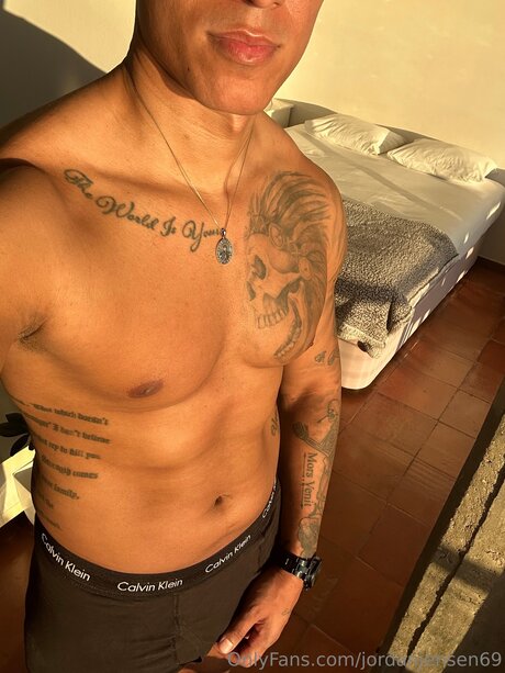 Jordanjensen69 star du porno sympa galerie