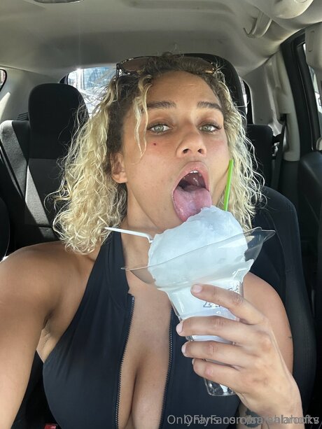 Salahoftv star du porno chaud galeries