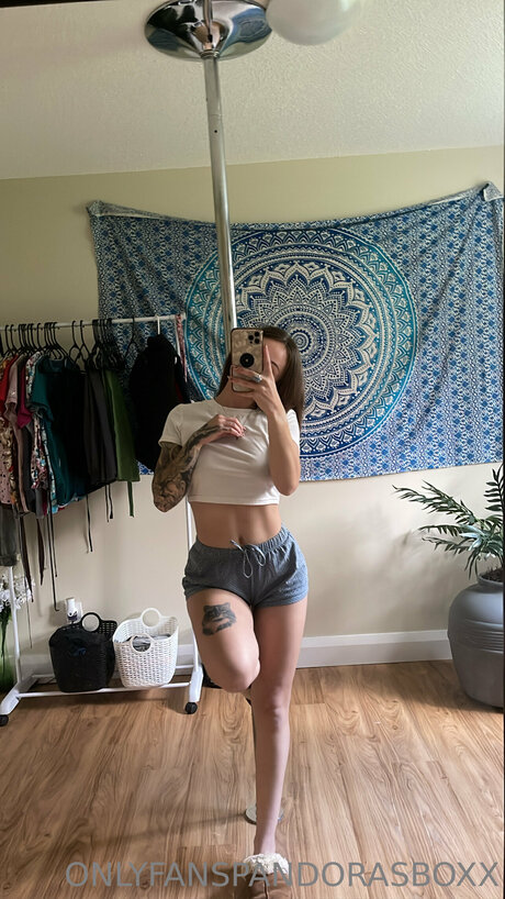 Prettypandora9 star du porno belle des photos