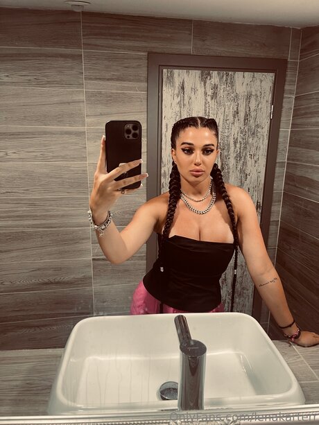 Jenniferluxe actrice de sexe galeries