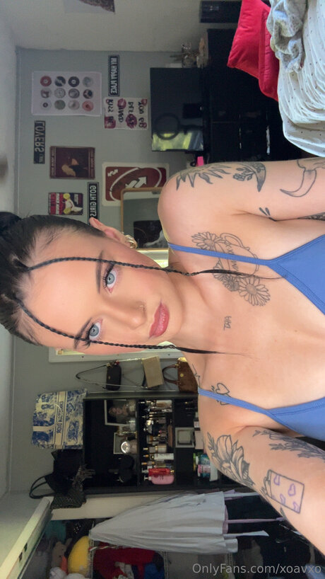 Xoavxo modèle artistique galerie