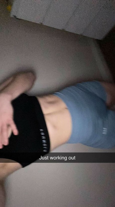 Mira Szalma modèle xxx des photos