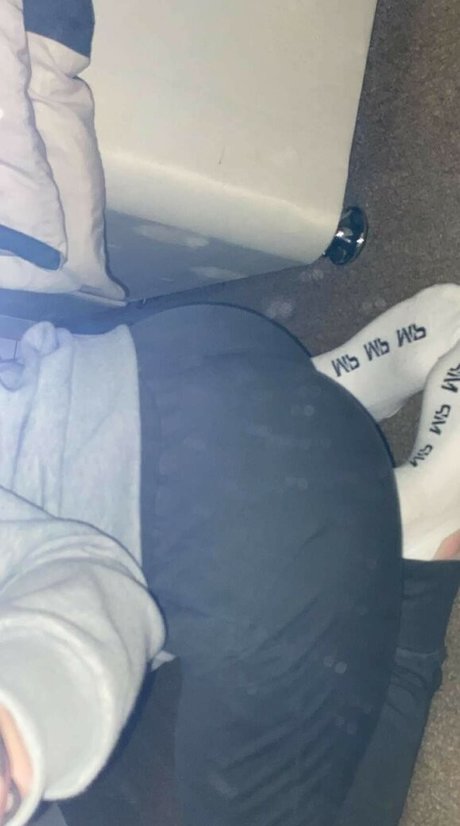 Mira Szalma star du porno parfaite image