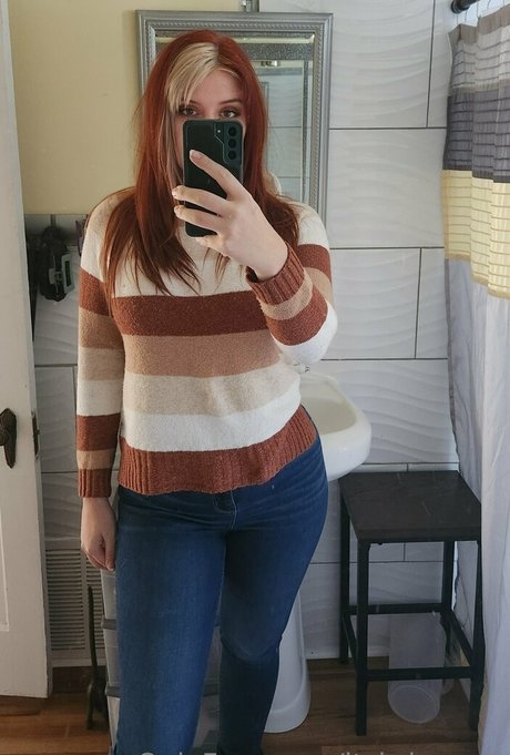 itsbrinacatt actrice de nus des photos