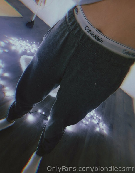 blondieasmr Fotoaufnahmen