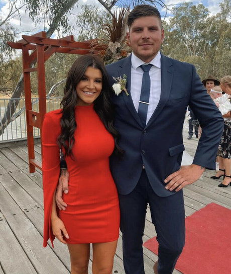 Kayla Butler étoile sexy photos