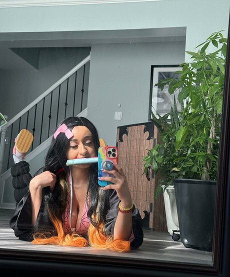 DelilahMoonx star du porno érotique galeries