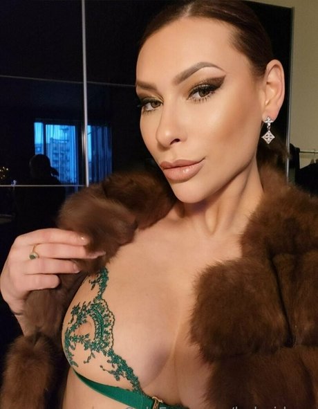 balerideep modèle érotique collection