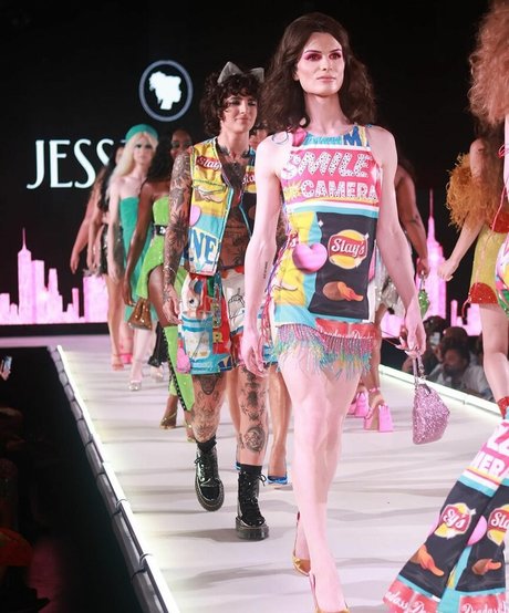 Vas Hal étoile sympa image