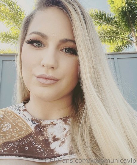 Munica Cooley jolie étoile collection