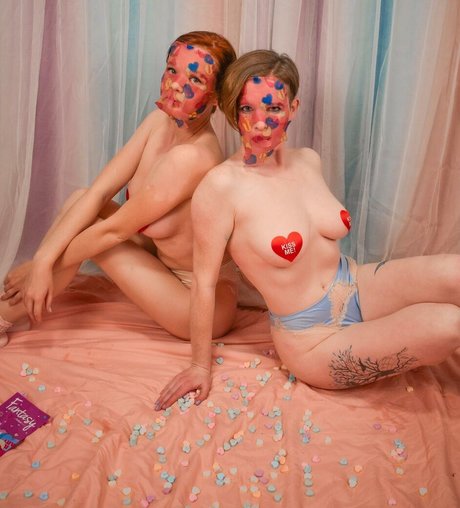 Tayliss Forge modèle érotique images