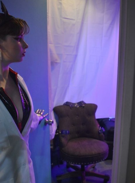 Tayliss Forge star du porno gratuite photos