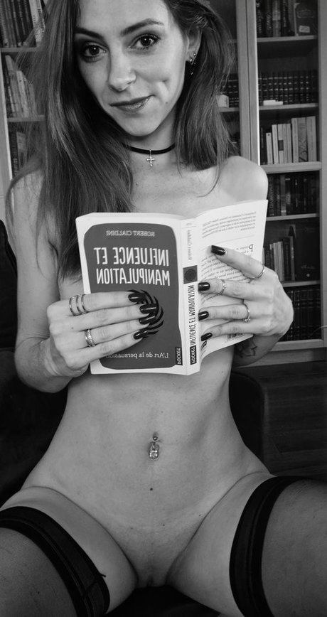 Sweetbodymary nus star du porno image