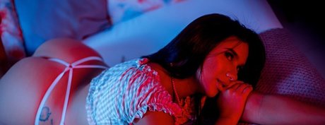 shirlynovoa nus star du porno galerie