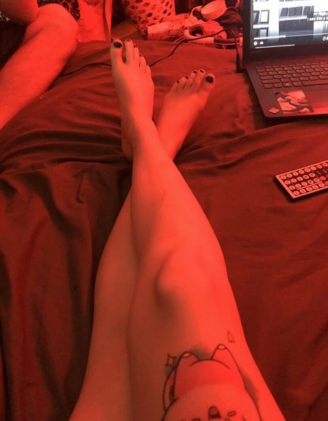 MollyRot actrice nue photo