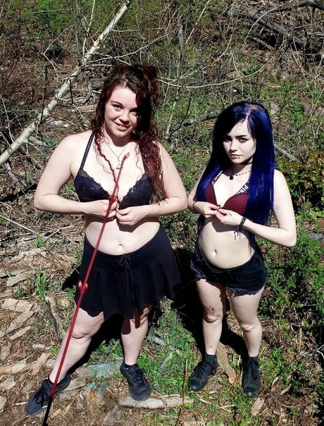 MollyRot art modèle archive