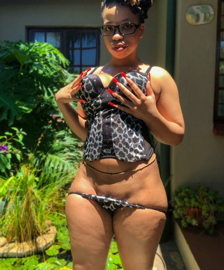 Learto Jordaan jolie star du porno images