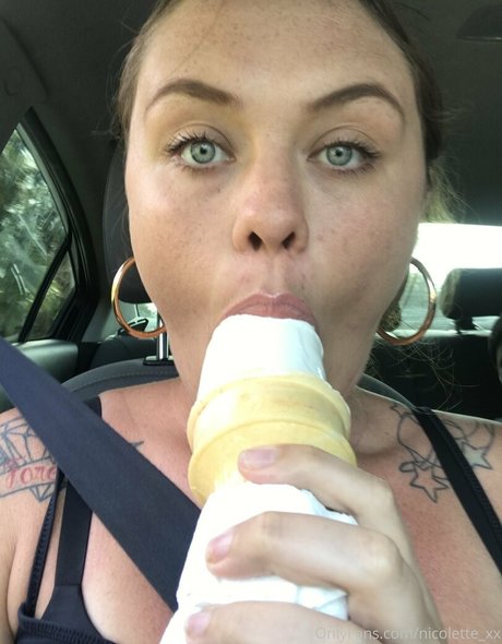 petite blonde onlyfans porno hd img